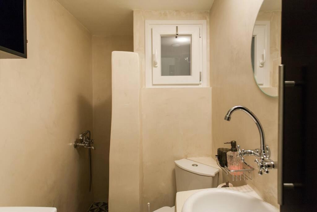 Home Sweet Home @ Central Athens 52 Sq.M. Bagian luar foto